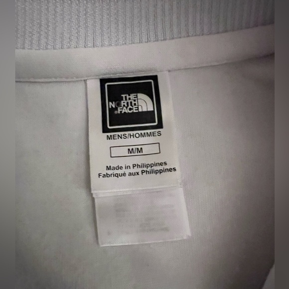 NORTHFACE GORGEOUS CLEAN WHITE W BLUE LINING ZIP UP JACKET. LOOKS SHARP! - Picture 3 of 6